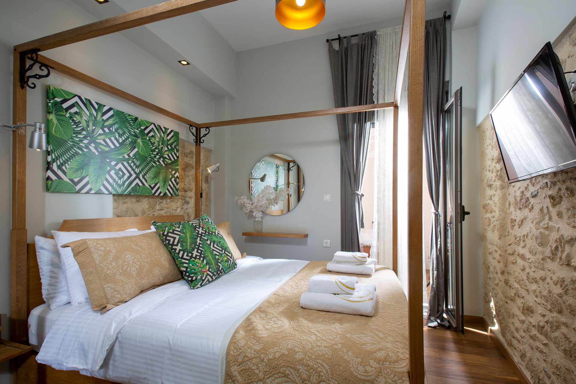 OPSIS LIVING HERAKLION SUITE UP